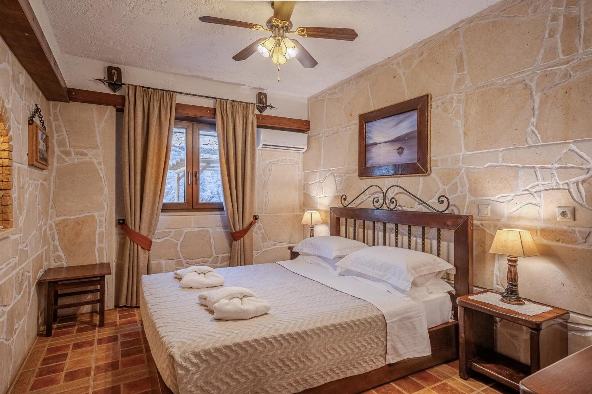 Terra Minoika Boutique Resort Zekros Room photo