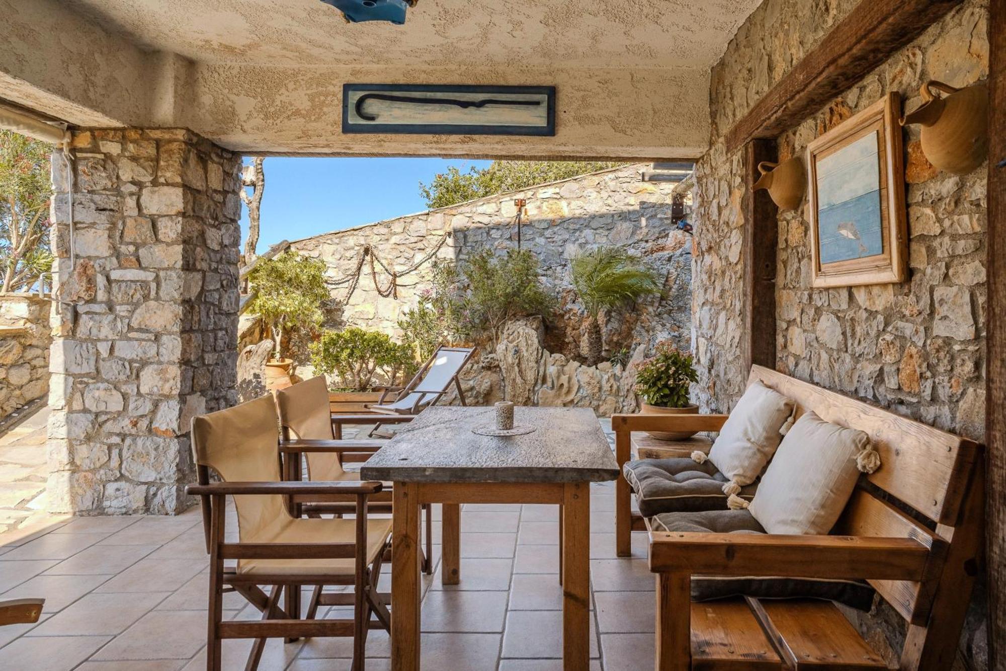 Terra Minoika Boutique Resort Zekros Room photo